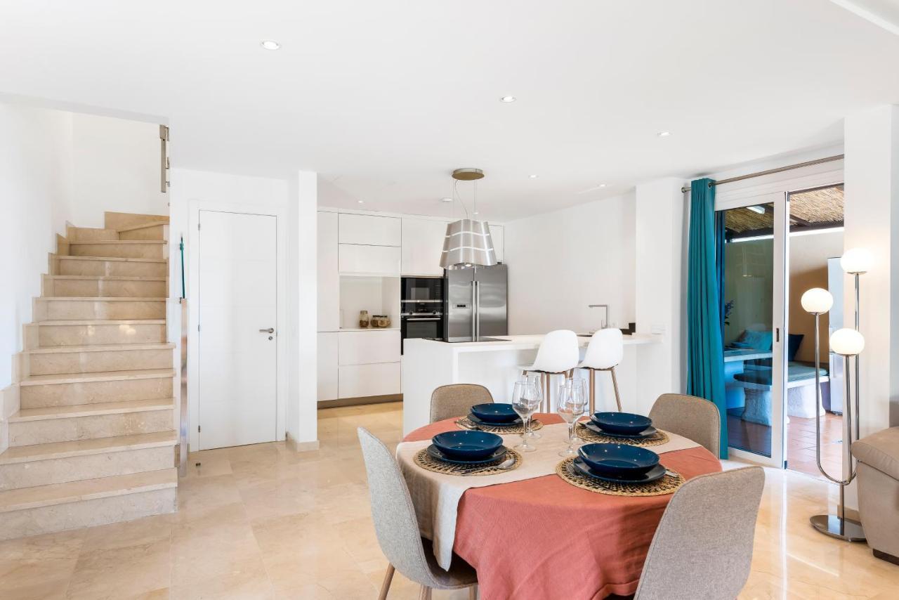 Villa With Private Pool And Workspace カンデラリア エクステリア 写真