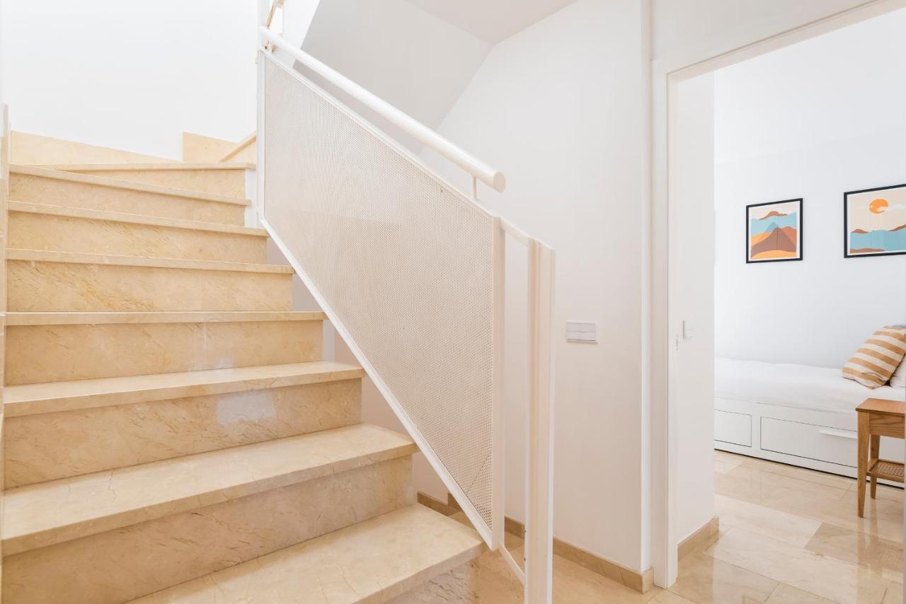 Villa With Private Pool And Workspace カンデラリア エクステリア 写真